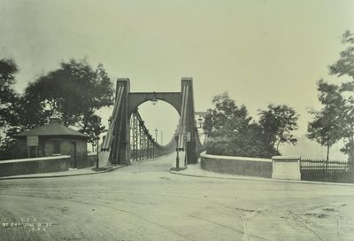 Vista del antiguo Lambeth Bridge, 1897 de English Photographer