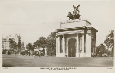 Arco de Wellington y Cuadriga, Hyde Park Corner de English Photographer