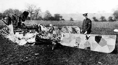 Restos del Asaltante Derribado en Essex, 28 de Enero de 1918 de English Photographer