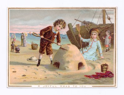 Tarjeta navideña victoriana de un niño construyendo un castillo de arena en la playa, c.1880 de English School