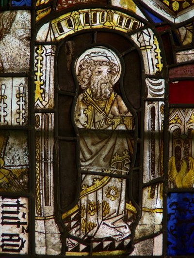 Un panel en la ventana este que representa a San Pedro de English School