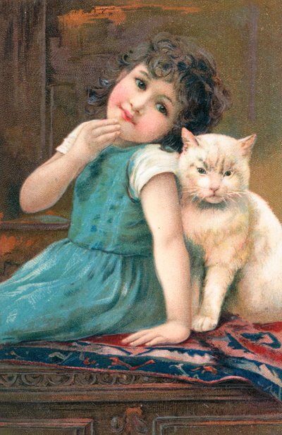 Una joven posando con un gato de English School
