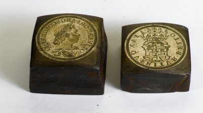 Troqueles de la corona de Cromwell de English School