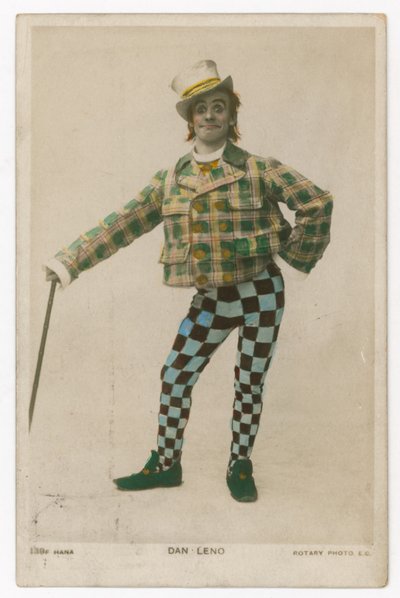 Dan Leno, rey de los bufones, mostrado aquí como Jack el Ocioso en Dick Whittington de English School