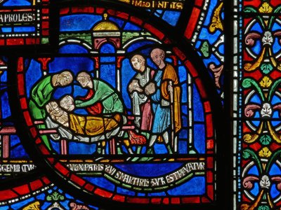 (detalle) de la Ventana del Milagro que representa la historia de Jordan Fitzeisulf de English School