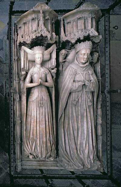 Efigies de Thomas Fitzalan, V Conde de Arundel y su esposa, Beatrice, en la Capilla Fitzalan de English School