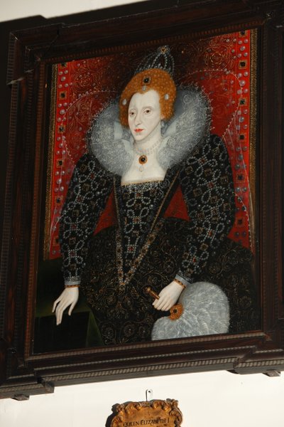 Isabel I (1533-1603), c.1590 (óleo sobre tabla) de English School