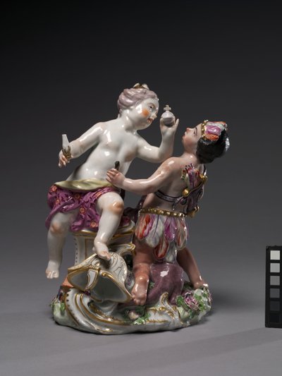 Europa y América, fabricado por Chelsea Porcelain Factory, c.1760 de English School