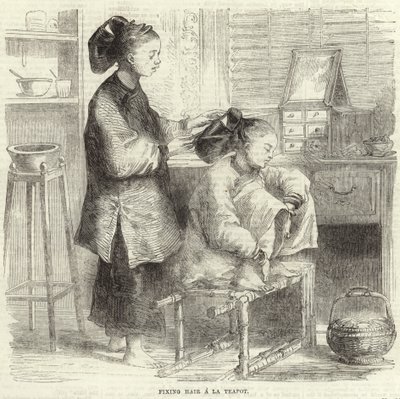 Arreglando el cabello a la tetera de English School