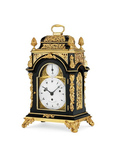 Reloj de mesa de ocho días con montura de ormolu y ebonizado de Jorge III, c.1765 de English School