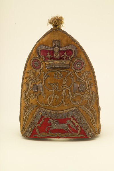 Gorra de granadero, oficial, 43º Regimiento de Infantería de English School