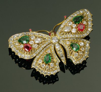 Broche de mariposa con múltiples gemas de finales de la época victoriana, c.1880 de English School