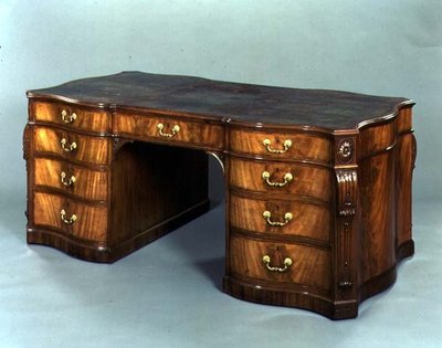 Mesa de biblioteca hecha por Gillows de Lancaster según un diseño de Thomas Chippendale, suministrada en 1778 a Sir James Ibbetson de English School