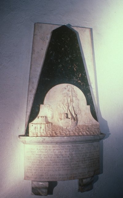 Monumento a James Renton de English School