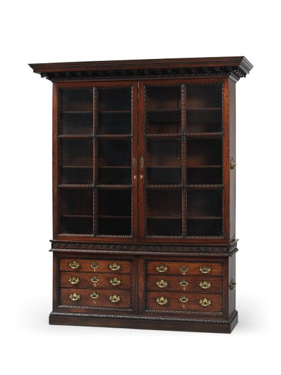 Uno de un par de librerías de Jorge II, c.1750 de English School
