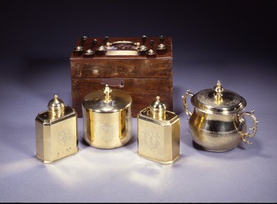 Par de cajas de té de la reina Ana y una caja de azúcar de English School