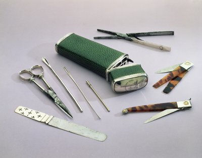 Estuche de bolsillo, con instrumentos de cirugía para operaciones menores de English School
