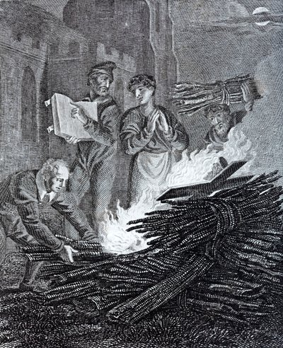 Iconoclastas puritanos quemando un crucifijo tomado de una iglesia en el camino a Norwich, Norfolk de English School