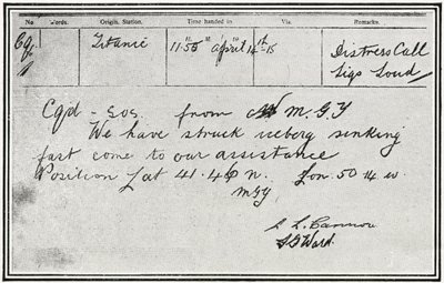 Mensaje SOS recibido por el vapor ruso, Birma, unos cinco minutos después de que el Titanic chocara con un iceberg el 15 de abril de 1912, de "The Sphere", 04 de mayo de 1912 de English School