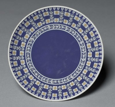 Platillo, hecho por la Fábrica Wedgwood, c.1784 de English School