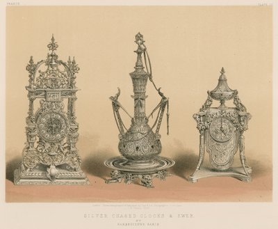 Relojes y jarra de plata cincelada por Barbedienne, París de English School
