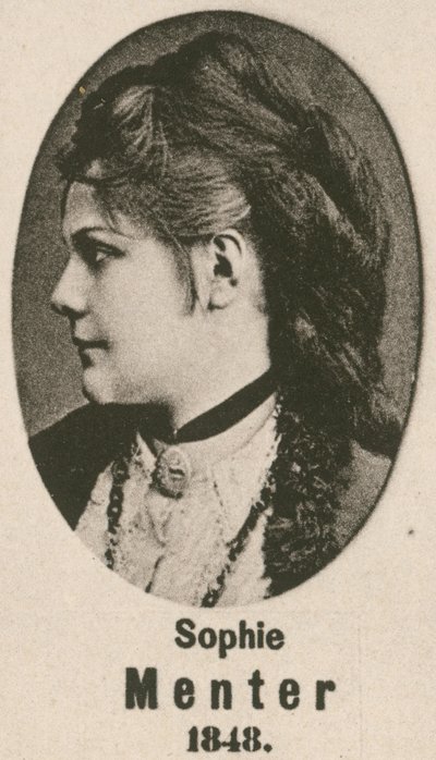 Sophie Menter de English School