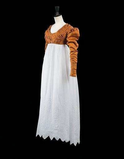 Chaqueta Spencer y falda asociada, c.1815 de English School