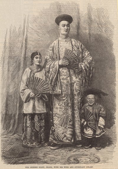 El gigante chino, Chang, con su esposa y su enano asistente de English School