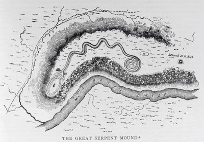 El Gran Montículo de la Serpiente, cerca de Locust Grove, Ohio, siglo II a.C., de 