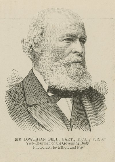 El Instituto Imperial: Sir Lowthian Bell, Vicepresidente del Cuerpo Gobernante de English School