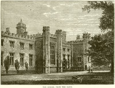 La escuela desde el patio de English School