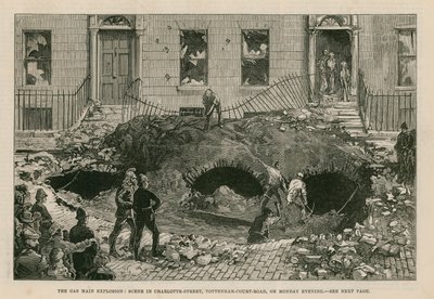 La explosión de la tubería de gas: escena en Charlotte Street, Tottenham Court Road, el lunes por la noche de English School