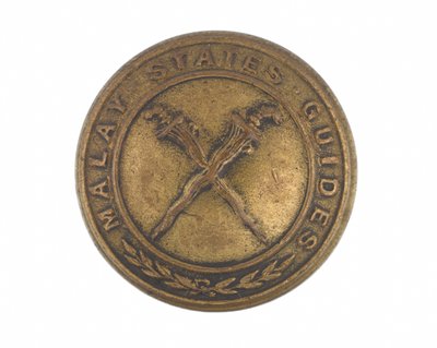 Botón de túnica, Malay State Guides, 1896-1919 de English School