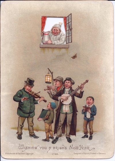 Tarjeta de Año Nuevo victoriana de un hombre en bata preparándose para verter una jarra de agua sobre unos músicos callejeros, c.1880 de English School