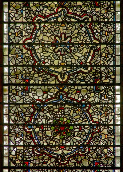 Ventana Cinco-Hermanas que representa grisalla de English School