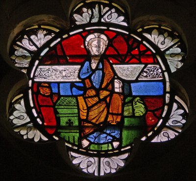 Ventana N6 que representa a Cristo en Majestad de English School