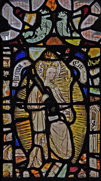 Ventana NaE que representa a la Virgen María como Regina Celi o Reina del Cielo de English School