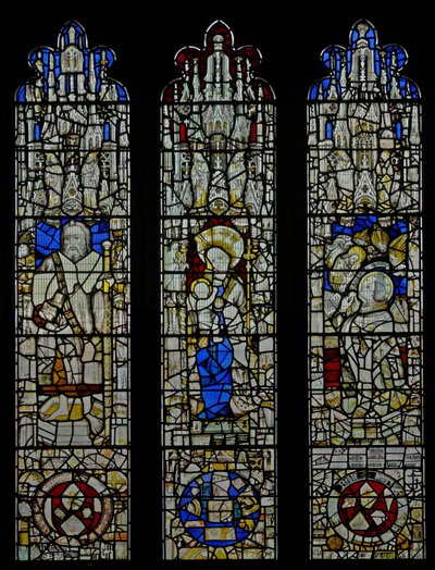 Ventana S6 que representa a Santiago, la Virgen y el Niño, la Misa de San Gregorio de English School