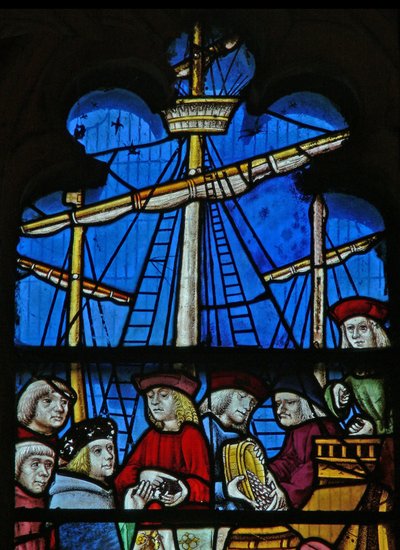 Ventana SaEw representando una escena de una leyenda de San Nicolás: los barcos de grano descargan en Myra de English School
