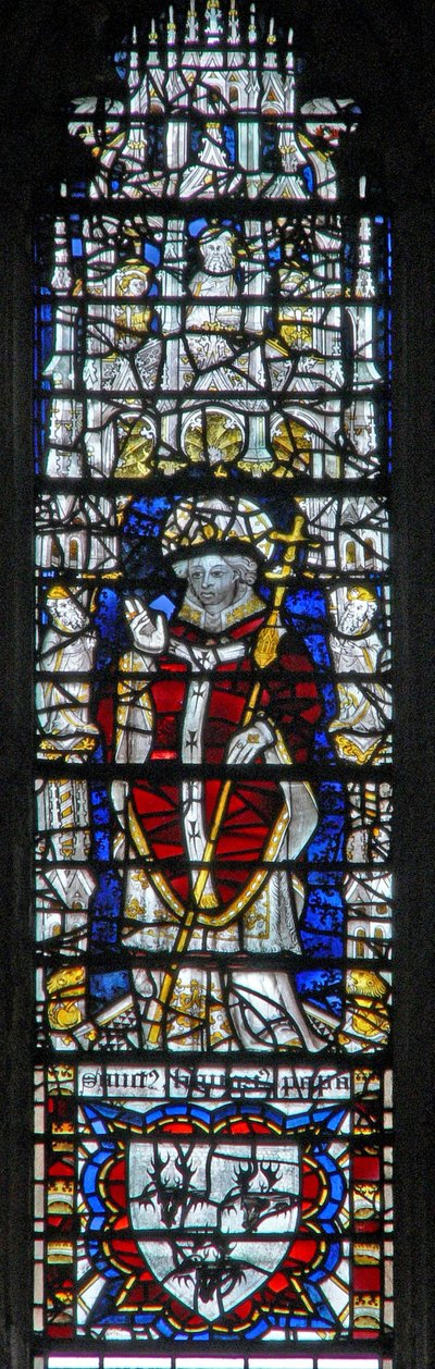 Ventana c18 que representa a un arzobispo de English School