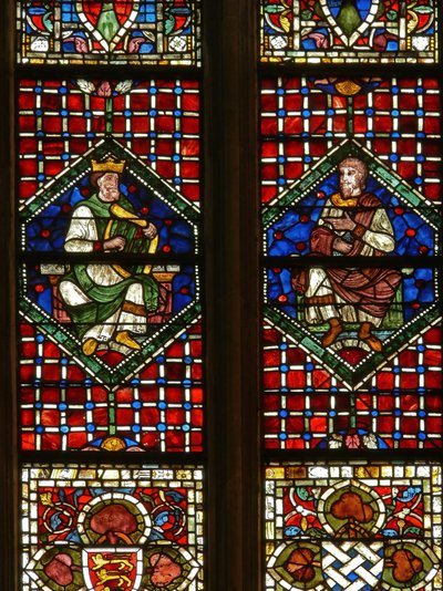 Ventana que representa una figura genealógica: David y Natán de English School