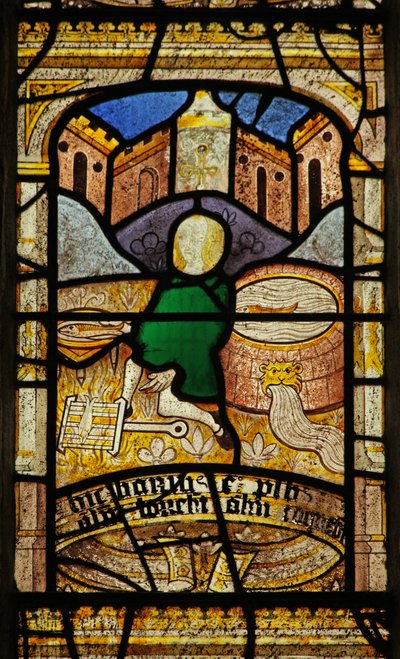 Ventana n5 que representa al sirviente de San Neot trayéndole 2 peces del pozo de English School