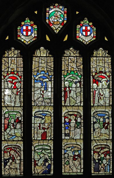 Ventana n6 que representa la ventana de San Jorge de English School