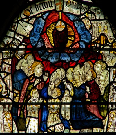 Ventana w24 que representa el Te Deum - Te alabamos, oh Dios de English School