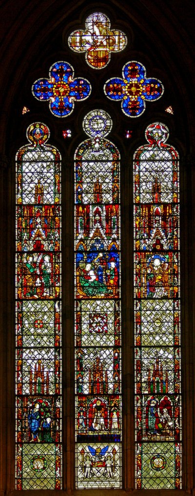 Ventana w27 que representa escenas del Nuevo Testamento de English School