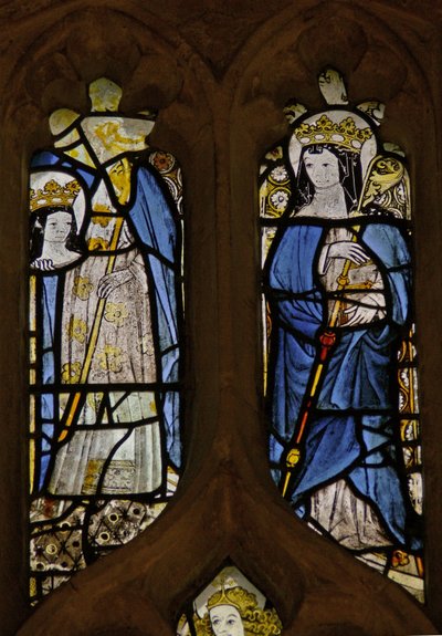Ventana w4 que representa a Santa Osith? y Santa Etheldreda? de English School