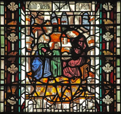 Ventana w58 que representa a Santo Tomás Becket en la escuela de English School