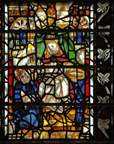 Ventana w58 que representa a Santo Tomás Becket con el papa de English School