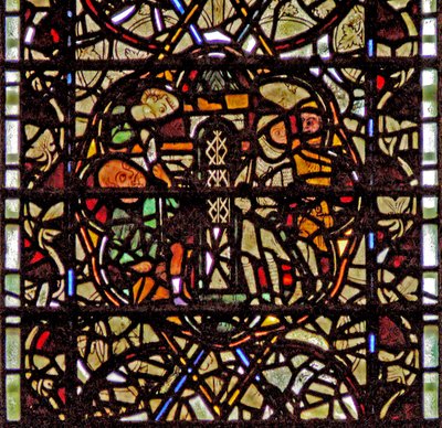 Ventana w60 que representa a San Pablo bajando en una cesta de English School