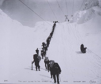 La última ascensión a la cumbre del Chilcoot Pass, en la frontera entre Canadá y EE.UU. de Eric A. Hegg